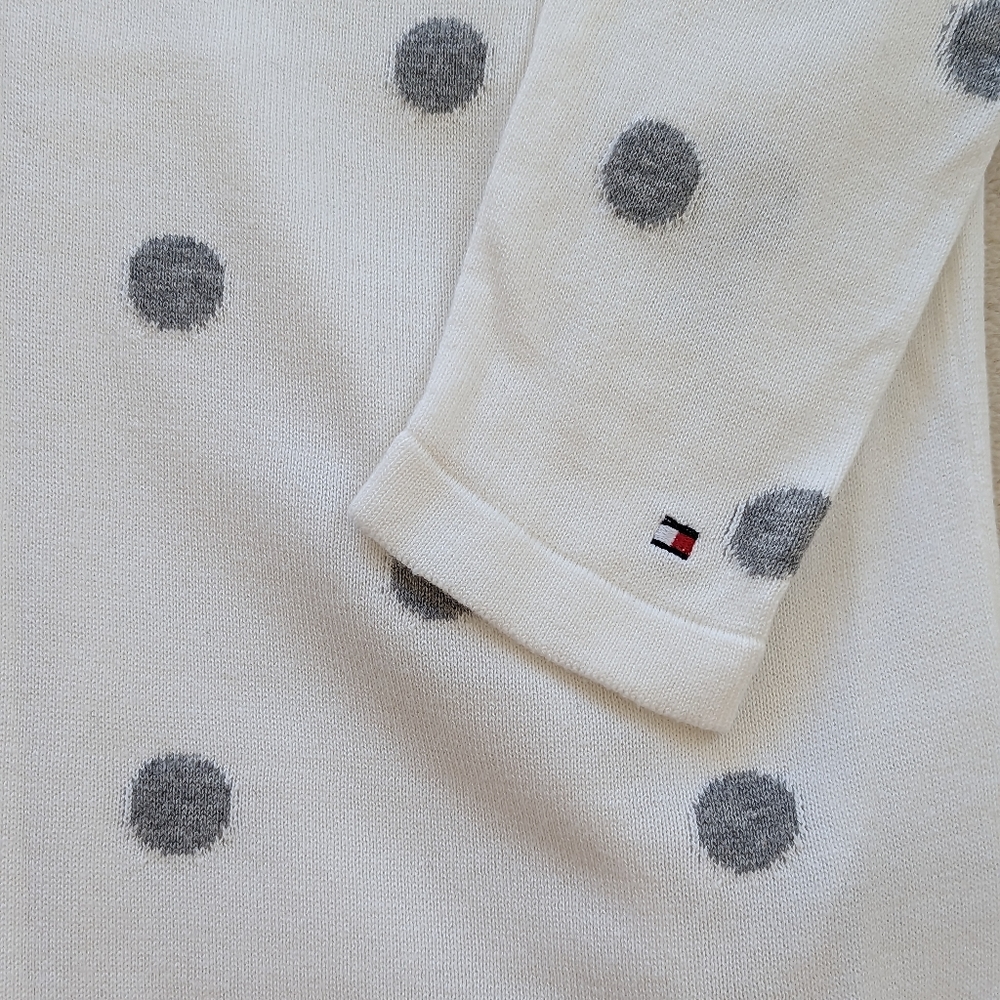 Tommy Hilfiger White Sweater with Gray Polka Dots. - Picture 3 of 5